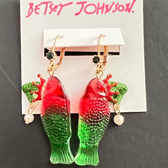 New Betsey Johnson
Gummy Fish Elf Drop Earrings - Picture 5 of 8